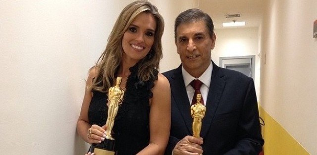 Carlos Nascimento reaparece para receber prêmio no “Troféu Imprensa”