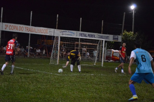Copa do Trabalhador: saem os últimos classificados para as semifinais