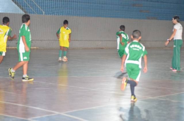 Atletas do projeto “Bom de Bola Bom na Escola” disputarão a IX Copa André Maggi