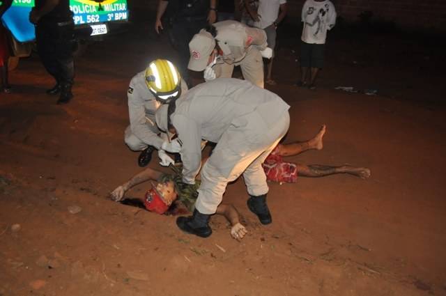 URGENTE! Rapaz é assassinado com mais de 15 facadas no Cristo Rei, em Vilhena