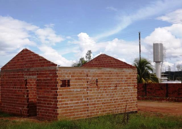 Exclusivo: Justiça embarga construção de 40 casas populares em Cerejeiras