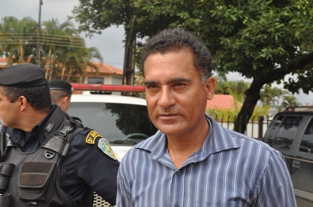 Presos saem na porrada no “Cadeião”: sanfoneiro da paulada e recebe murros