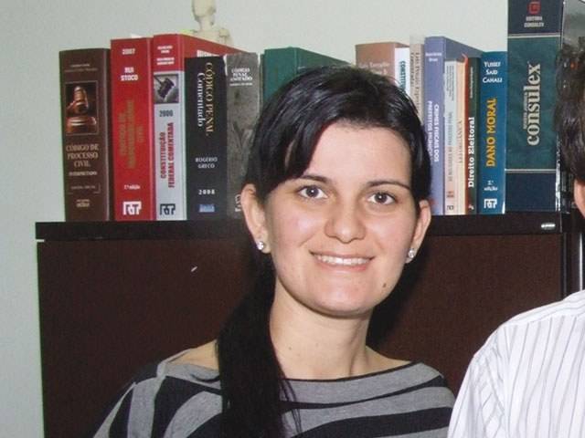 ADVOGADA DESMENTE ACUSAÇÃO DE FRAUDE