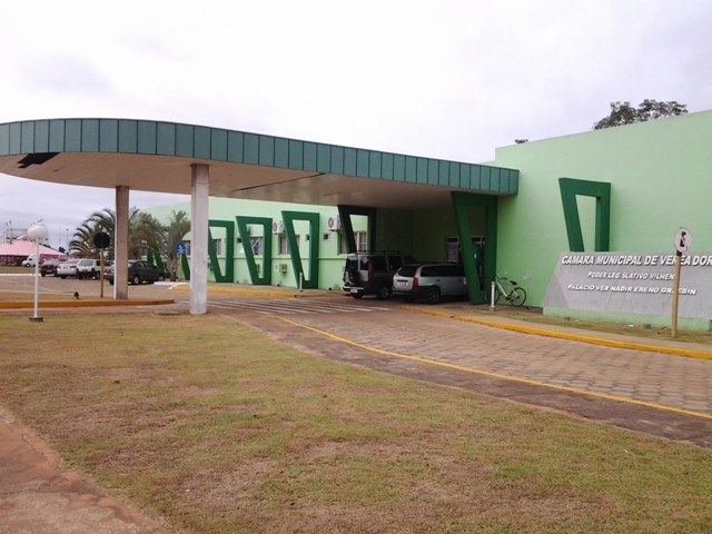 Vereadores ameaçam vetar repasse do município para realização da Expovil