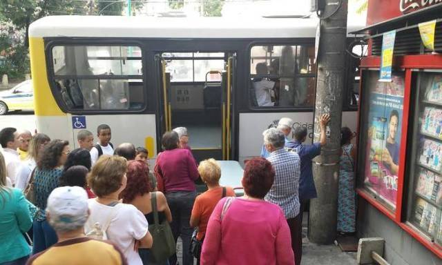 INFARTO NO ÔNIBUS