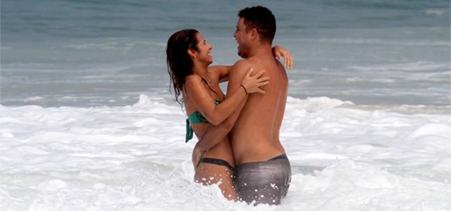 Ronaldo Fenômeno revela que já tomou viagra "pra ver como era"