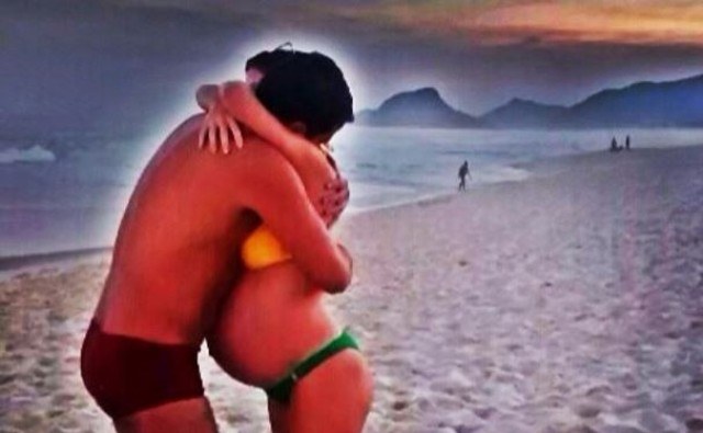 Bárbara Borges exibe barrigão da gravidez em foto de biquíni 