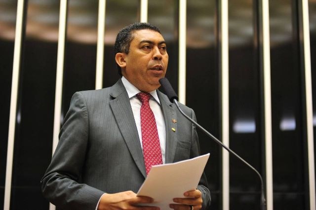 Aliança entre Cassol e Padre Ton continua rendendo polêmicas no PT de Rondônia (1)