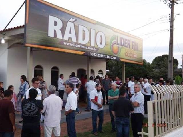 Inaugurada em Cerejeiras a primeira emissora de rádio legalizada do município