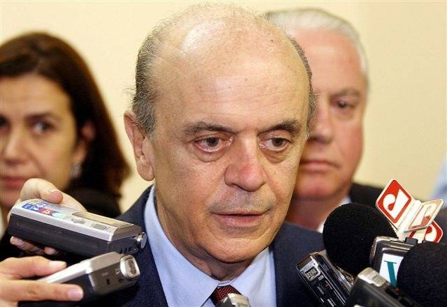 Primeira-mão | JOSÉ SERRA EM VILHENA
