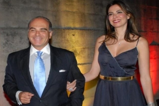 Marido de Luciana Gimenez se irrita e ameaça processar quem criticá-la