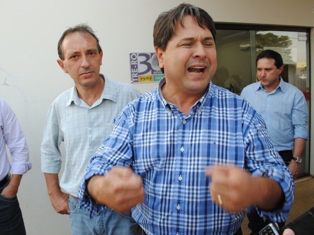 Ex-prefeito Melki Donadon é condenado por adulterar o próprio nome