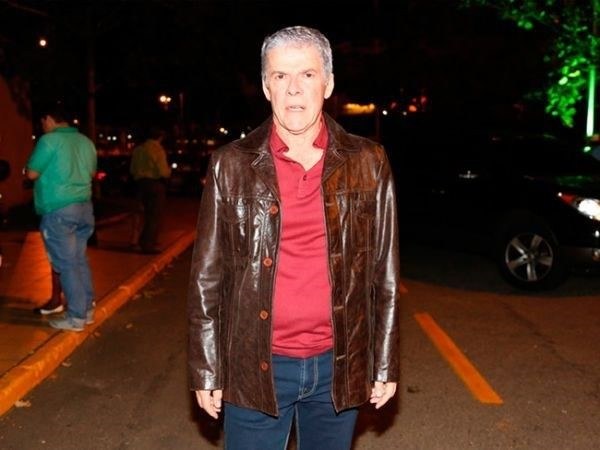   José Mayer xinga repórter do “CQC” durante festa de “Império”
