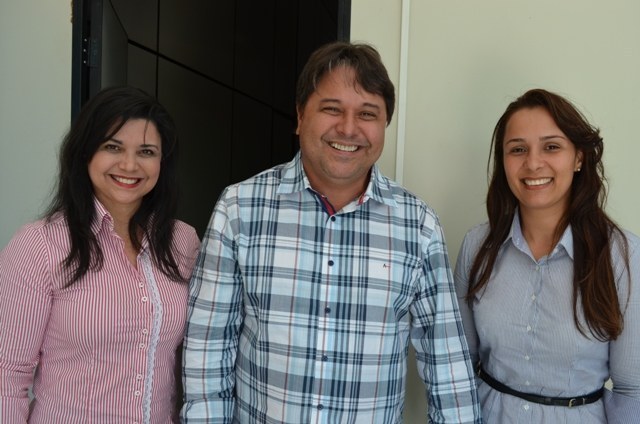 Melki se empenha por irmã e cunhada, que fazem primeiro comício em Vilhena