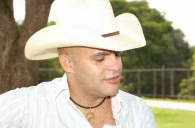 Cantor de dupla sertaneja que faria show em Vilhena preso por tráfico em Cuiabá