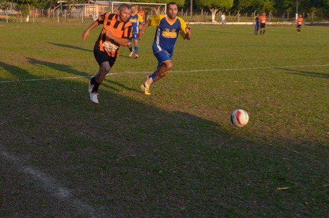 Municipal Sênior: Bueno Tur/Rodamazon vence nos pênaltis e está na final 