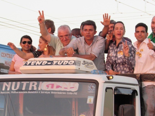 Após carreata em Vilhena, Expedito cutuca Confúcio: “Falta pulso firme”