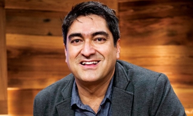 Após internação, Zeca Camargo passa bem