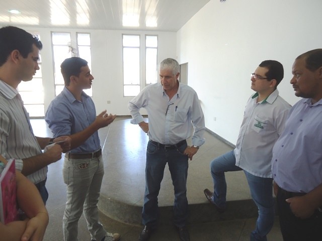 Prefeito de Cerejeiras ouve sugestões de empresários para economia do município