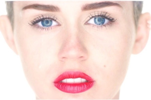 Miley Cyrus é a grande vencedora do VMA 2014
