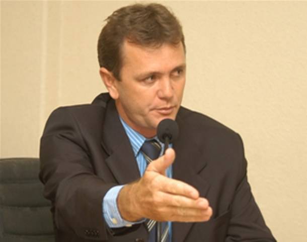 FICHA LIMPA: GOEBEL É UM DOS DOIS DEPUTADOS SEM PROCESSOS