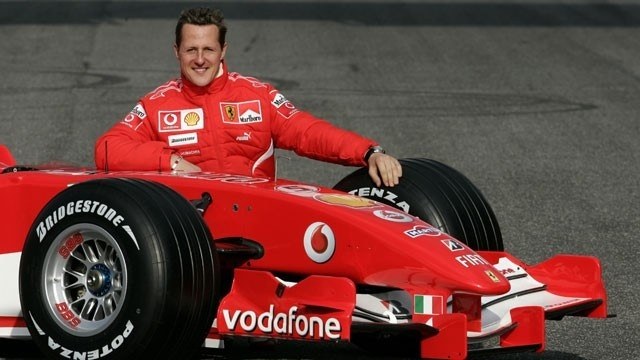 Porta-voz informa que Schumacher continuará tratamento em casa