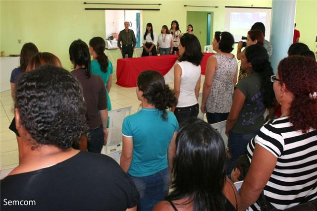 MERENDEIRAS MUNICIPAIS RECEBEM TREINAMENTO E CAPACITAÇÃO