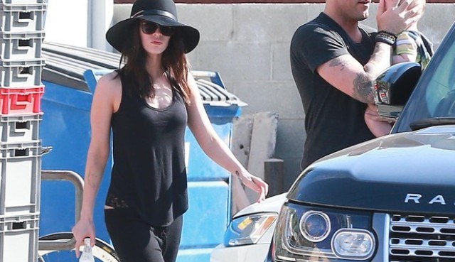 Megan Fox se descuida e é vítima de clique indiscreto