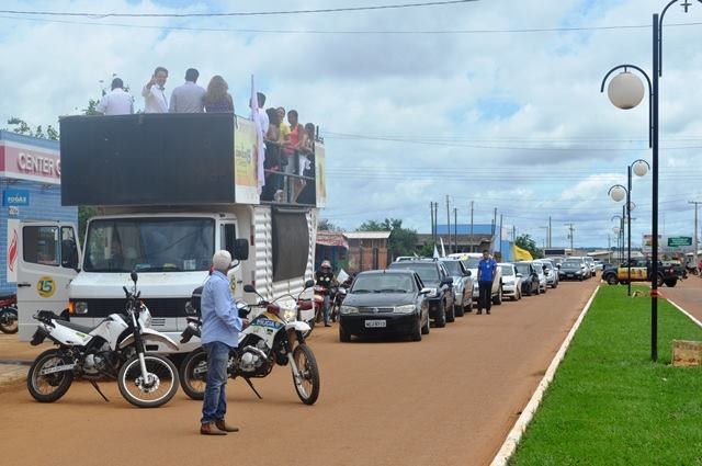 Nova carreata em Vilhena comemora reeleição do governador Confúcio Moura