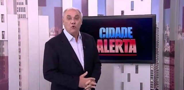 Marcelo Rezende está bravo com a Record