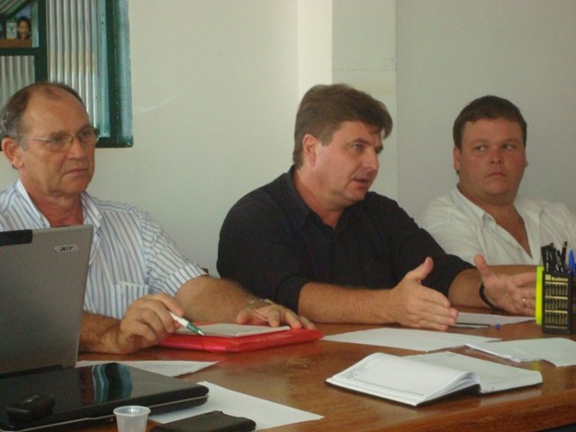 COOPERVIL REÚNE INTERESSADOS EM FORNECER PARA USINA DE SANTO ANTONIO
