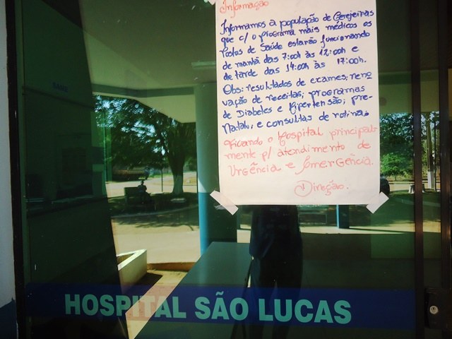 Cerejeiras: com cartaz, prefeitura usa “postinhos” para desafogar hospital
