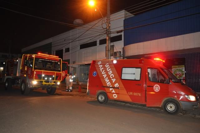 Princípio de incêndio mobiliza Bombeiros provoca susto no centro de Vilhena