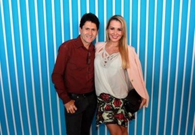 Gian volta a ser internado em hospital, afirma mulher do cantor