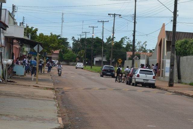 Alunos excedem em comemoração pelo fim do ano letivo e polícia é acionada