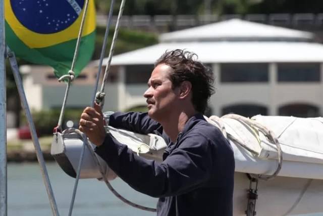 Marcello Antony vive patriarca da família Schurmann no cinema