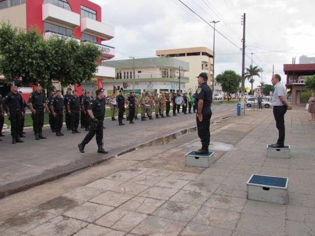 Polícia Militar de Vilhena comemora aniversário de 39 anos em praça pública