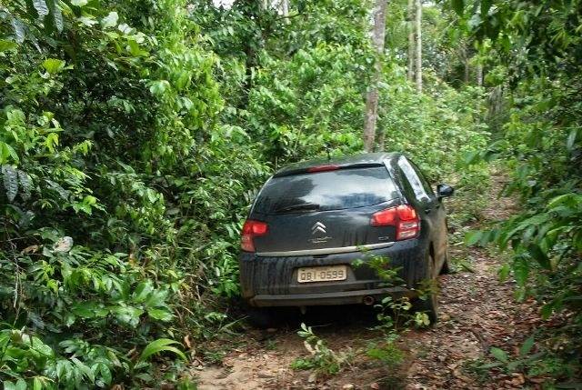 Encontrado carro usado na execução de dois homens a tiros em Vilhena