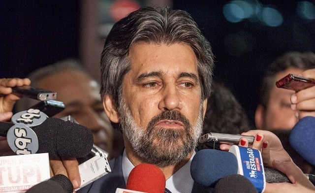 Raupp critica “exageros” da PF e diz que coloca “a mão no fogo” por Confúcio