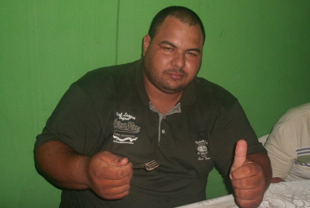 Suspeito de contratar pistoleiros que mataram pedreiros se apresenta em Vilhena