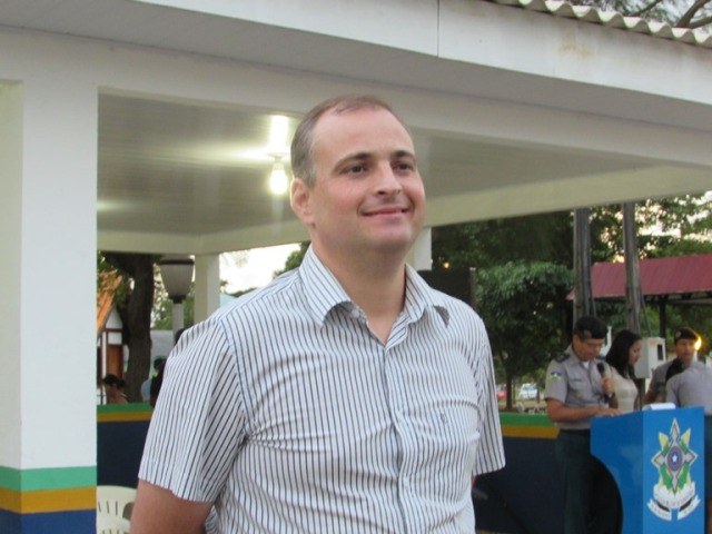 “Aprendiz de prefeito”, preferido de Rover para 2016 o acompanha em Brasília