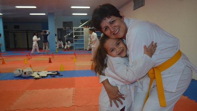 Vilhenense  encontra no karatê um jeito de minimizar efeitos do mal de Parkinson