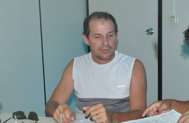 Líder de invasão é acusado de tentar matar homem a tiros diante de crianças 