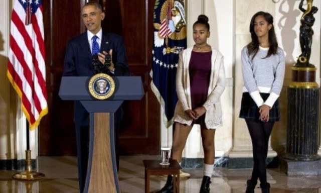 Republicana pede demissão após dizer que filhas de Obama não tinham classe