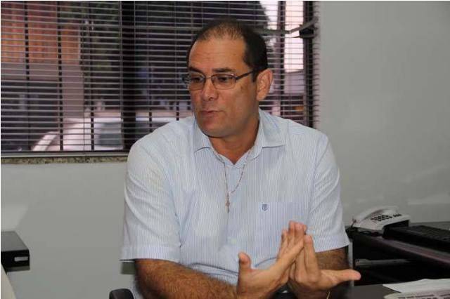 Governador tira férias e autoridades do Cone Sul não conseguem achar o vice