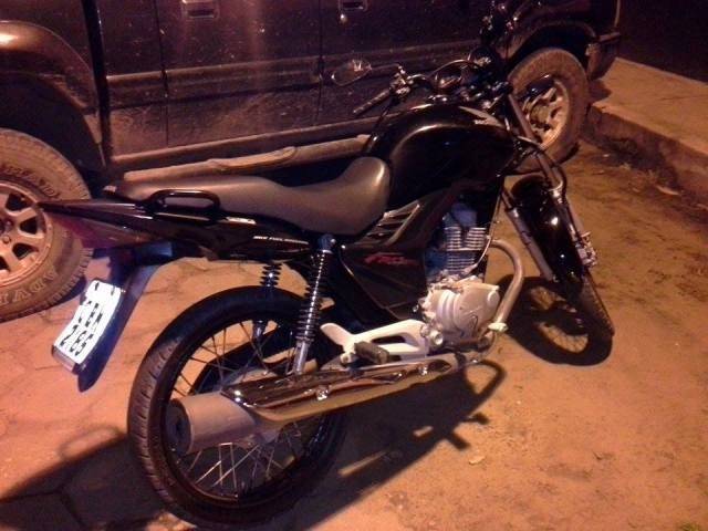Motoqueiro cuiabano barbariza em Vilhena e é detido: “Dinheiro pra mim é mato”