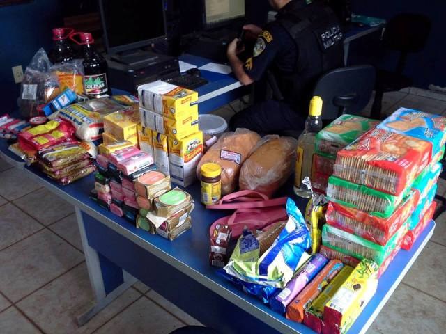 Comércio é furtado no Cristo Rei; polícia recuperou parte dos produtos