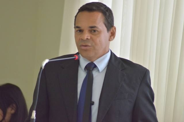 Vereador apresenta Projeto de Lei que garante meia entrada para professores 