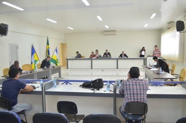 Vilhena: pauta do prefeito domina Câmara, que também discute onda de violência 