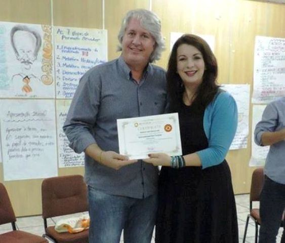 Jornalista vilhenense prepara livro e estréia no circuito nacional de palestras